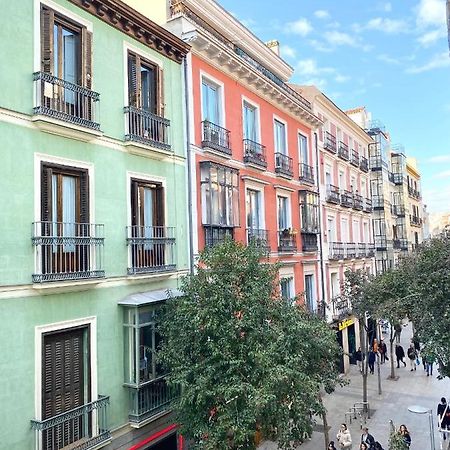 Apartamentos Fuencarral Madrid Luaran gambar