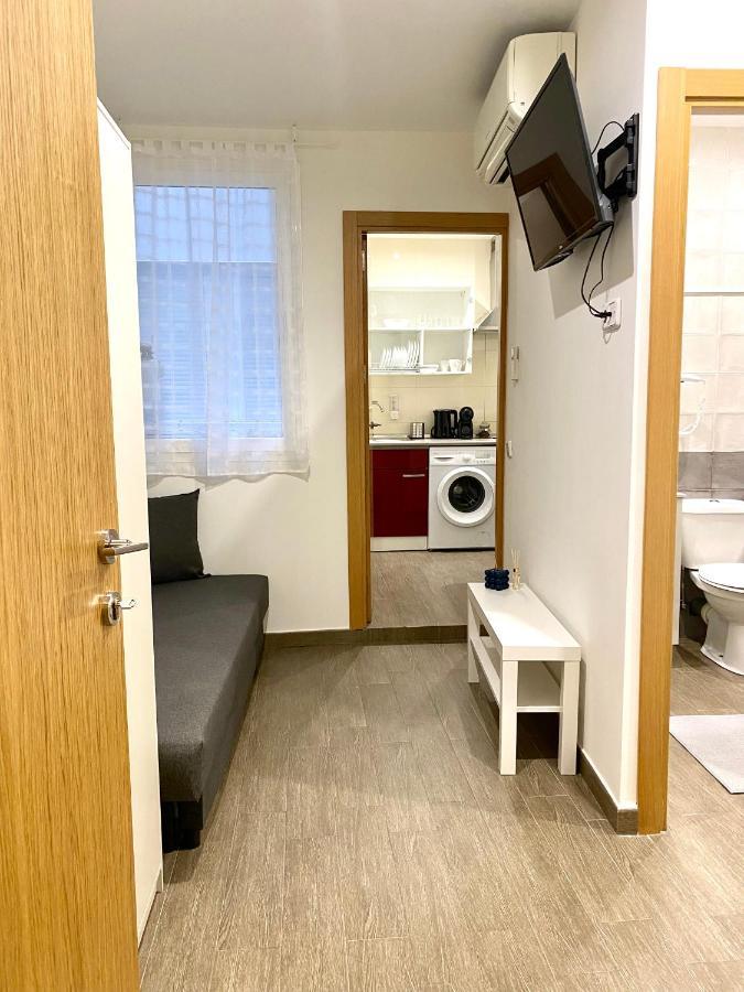 Apartamentos Fuencarral Madrid Luaran gambar
