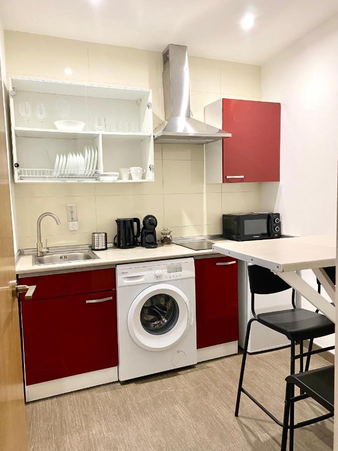 Apartamentos Fuencarral Madrid Luaran gambar